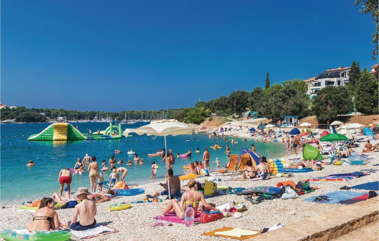 Awesome Apartment In Pula With Wifi Экстерьер фото